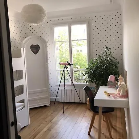 Beautifully Designed Homely Calm Parisian Duplex