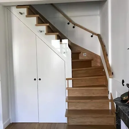 Beautifully Designed Homely Calm Parisian Duplex * Parijs