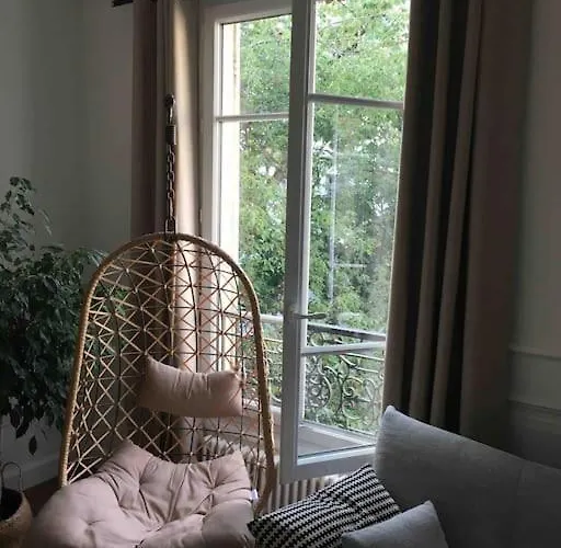 Beautifully Designed Homely Calm Parisian Duplex Apartamento *